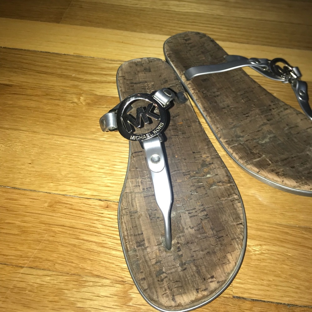 Michael Korda silver sandals